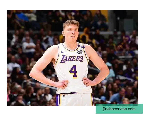 南湾湖人大胜毒蛇进西决 克内克特24分13篮板领衔胜利 南湾湖人大胜毒蛇进西决 克内克特24分13篮板领衔胜利